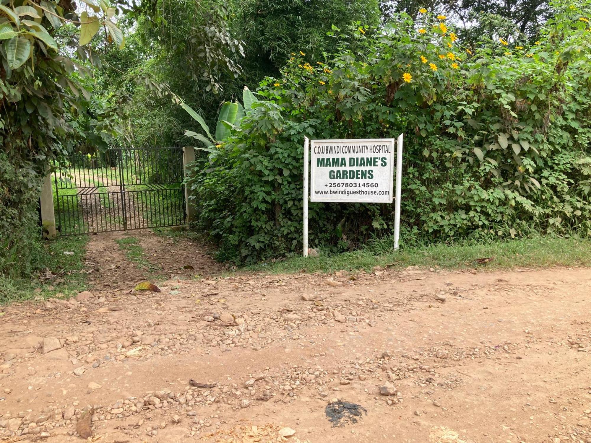 Bwindi Guest House Kanungu Esterno foto